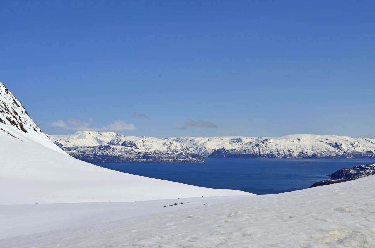 Hotel Gildetun Kvaenangsfjellet Esterno foto